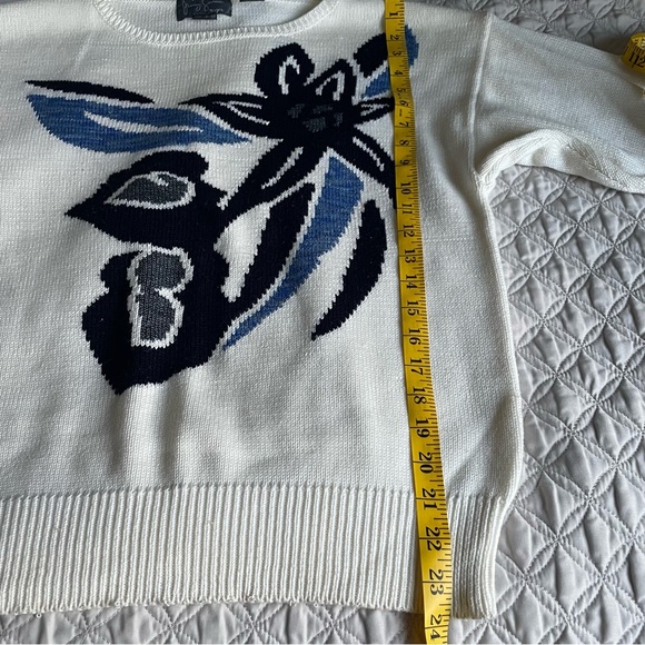 Vintage Jimmy Garcia Hand Loomed Abstract Floral Sweater • Size Medium - Picture 7 of 15